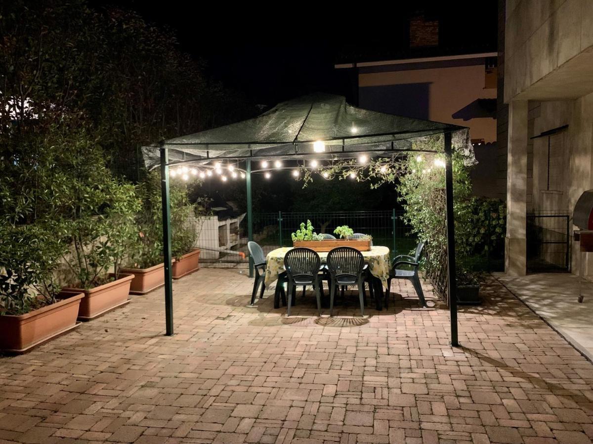 L'Angolo Verde Apartment モンカリエーリ エクステリア 写真