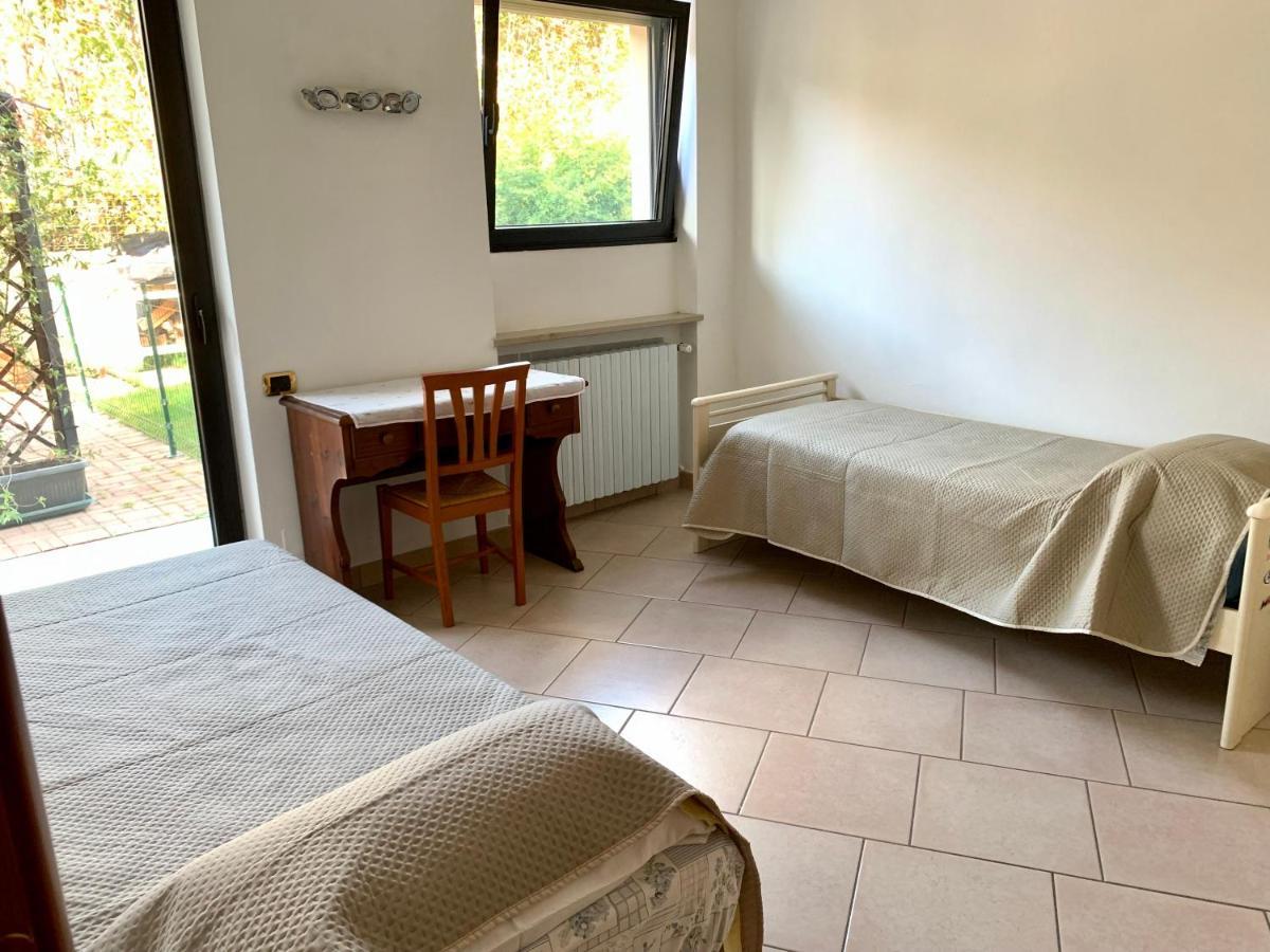L'Angolo Verde Apartment モンカリエーリ エクステリア 写真